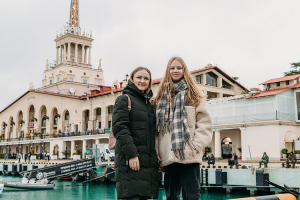 На осенний бал в Петербург